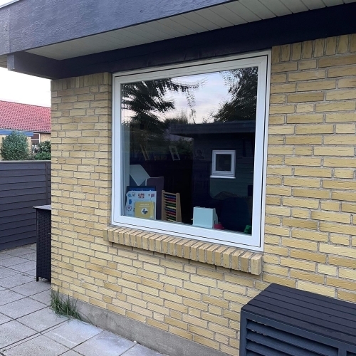 Færdiglavet vindue